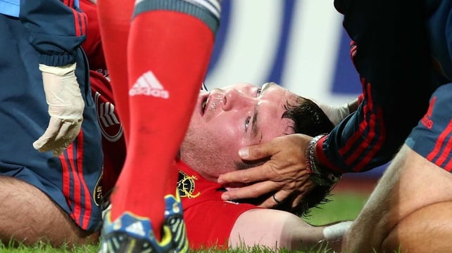 Peter O'Mahony was replaced at half-time against Leinster after getting a bang to the head