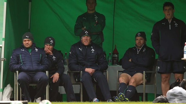 Rory Best, Keith Earls, Paul O'Connell, Robbie Henshaw, Mike Ross and Declan Fitzpatrick look on during the training