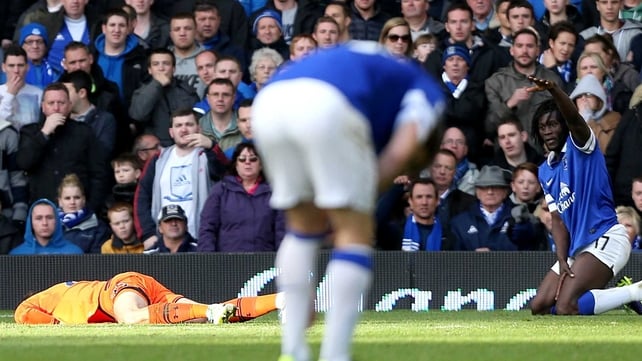 Hugo Lloris was concussed following a challenge with Everton striker Romelu Lukaku