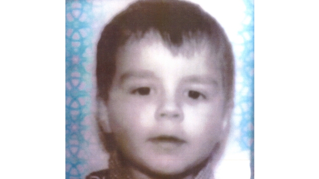 Jan Rehman has brown hair and brown eyes Jan Rehman has brown hair and brown eyes