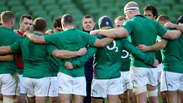 Les Kiss: 'He's committed to everything, in terms of his preparation he's brilliant'