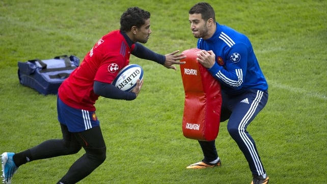 Wesley Fofana (L) and Sofiane Guitoune (R) training in Marcoussis