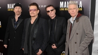 Apple helps iTunes users delete free U2 album Apple helps iTunes users delete free U2 album