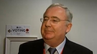 Níl Uisce Éireann le príobháidiú-Pat Rabbitte Níl Uisce Éireann le príobháidiú-Pat Rabbitte