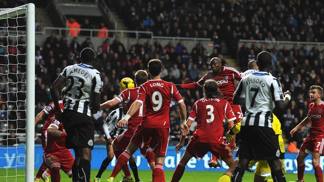 Yoan Gouffran scores the opener for Newcastle