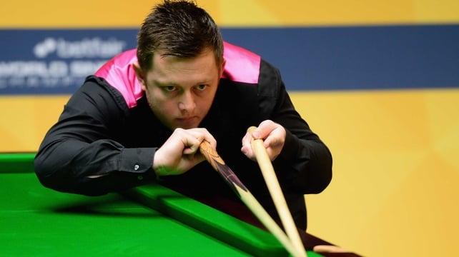 World number nine Mark Allen beat Dave Harold 6-3