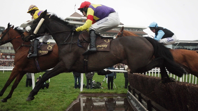 Tom Scudamore partnered Madison du Berlais to win the 2008 Hennessy Gold Cup