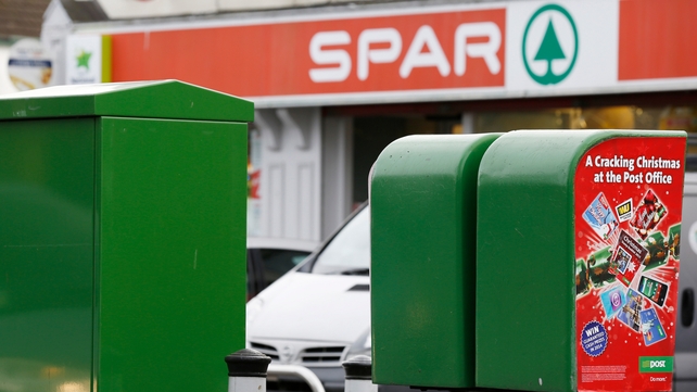 Two men armed with guns entered Clonsilla Post Office this morning (Pic: Sasko Lazarov, Photocall) Two men armed with guns entered Clonsilla Post Office this morning (Pic: Sasko Lazarov, Photocall)