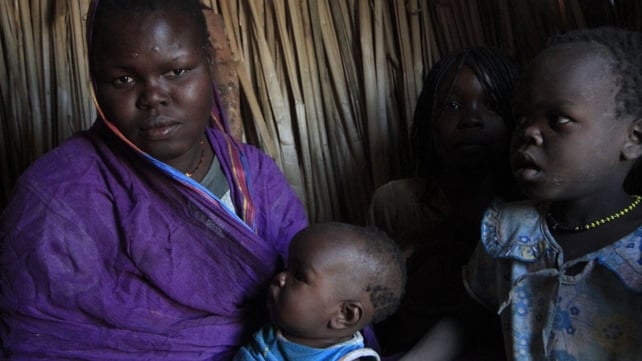 UN food agency said 3,700 tonnes of food has been looted UN food agency said 3,700 tonnes of food has been looted