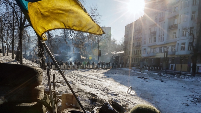 Ukrainian opposition fears army could be drafted in to end standoff