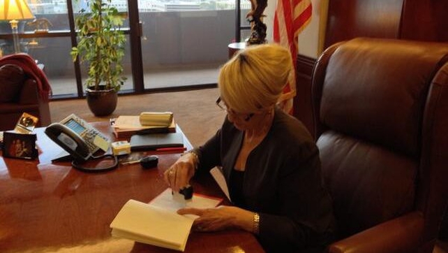 Jan Brewer said the bill could have negative consequences Jan Brewer said the bill could have negative consequences