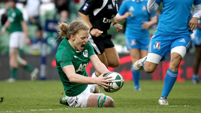 Claire Molloy touches down for Ireland