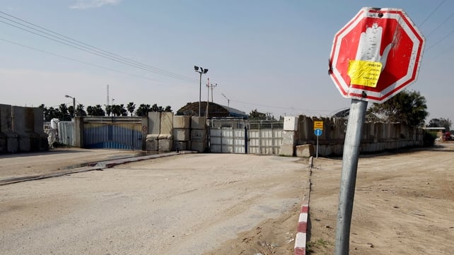 Israeli Defence Minister Moshe Yaalon ordered the closure of the Kerem Shalom crossing Israeli Defence Minister Moshe Yaalon ordered the closure of the Kerem Shalom crossing