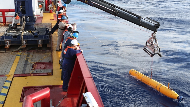Bluefin-21 has been redeployed and is continuing its underwater search (Pic: EPA) Bluefin-21 has been redeployed and is continuing its underwater search (Pic: EPA)