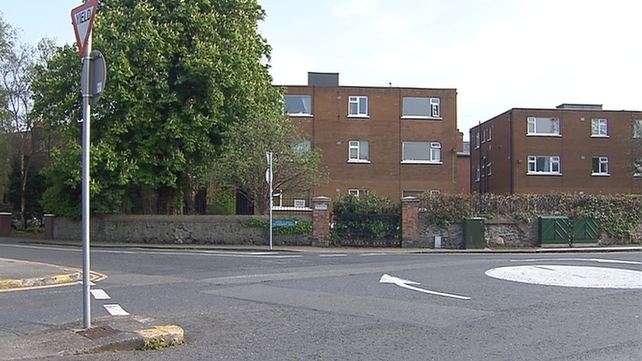 The woman was assaulted as she drove into an apartment complex on Serpentine Avenue yesterday The woman was assaulted as she drove into an apartment complex on Serpentine Avenue yesterday
