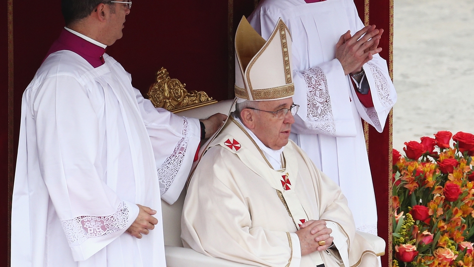 Pope Francis leads the canonisation mass