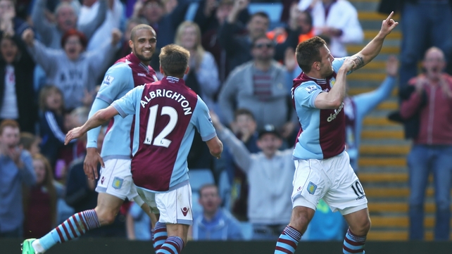 Andreas Weimann (R) celebrates his second goal