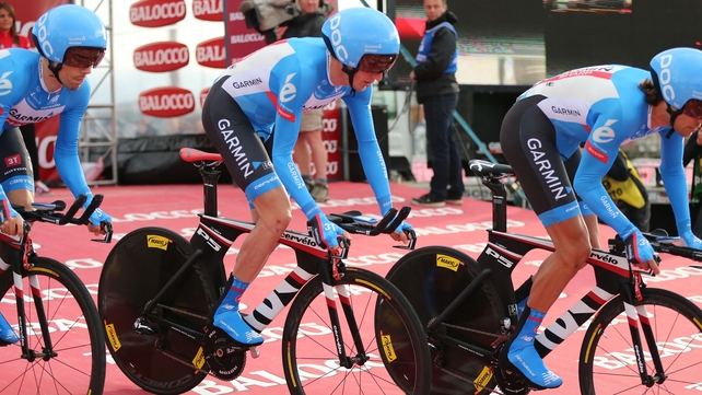 Dan Martin's arrival into Dublin was not as planned as he will have surgery on his broken collarbone