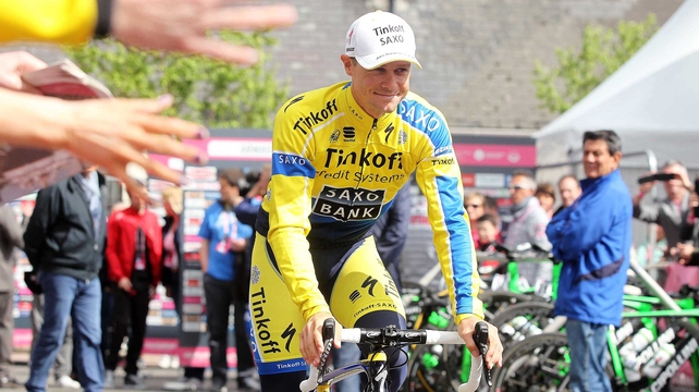 Nicolas Roche took stage-two win and overall leader's jersey