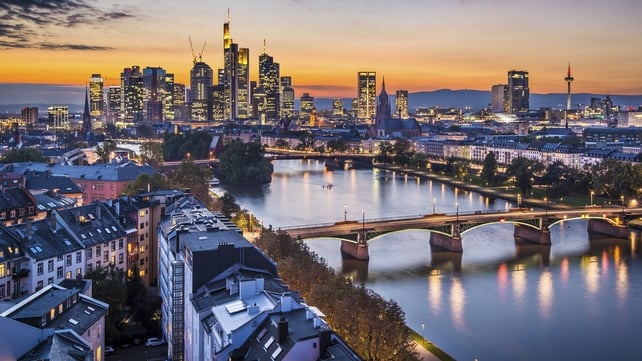German economy contracts by 0.2% in the second quarter of 2014 German economy contracts by 0.2% in the second quarter of 2014