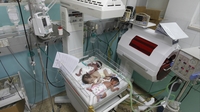 Miniature dialysis machine saving babies' lives Miniature dialysis machine saving babies' lives