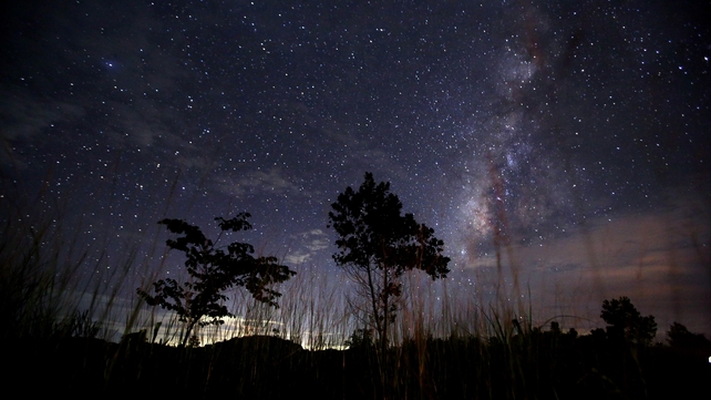 It's estimated that between a couple of hundred and over a thousand meteors could be visible each hour It's estimated that between a couple of hundred and over a thousand meteors could be visible each hour