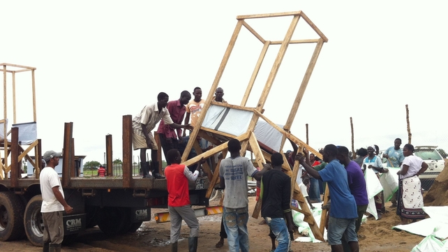 In addition to building cholera treatment centres, MSF is also providing safe drinking water and opening oral rehydration points (Pic: Lara Jonasdottir/MSF)