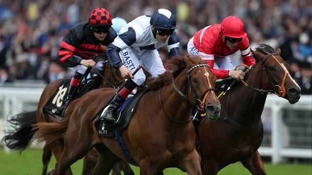 Anthem Alexander ridden by Pat Smullen breaks away to win