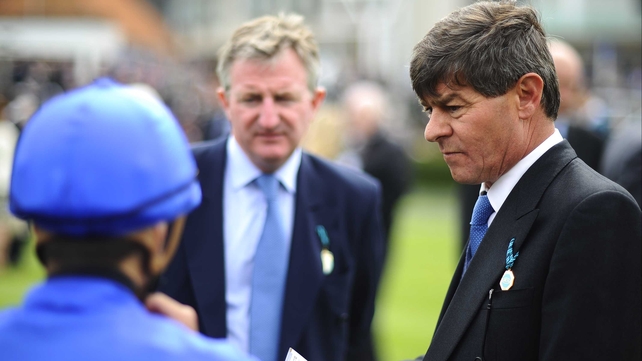 Simon Crisford (right) is set to join fellow Sheikh Mohammed advisor John Ferguson (background) as a licensed trainer