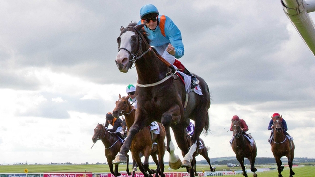 Kool Kompany crosses the line first