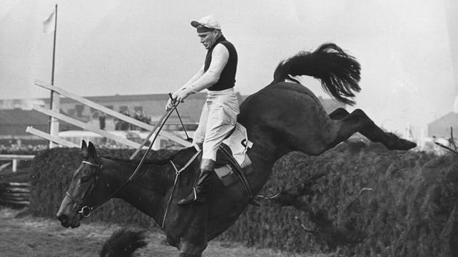 Michael Scudamore on Oxo during his 1959 Aintree Grand national win