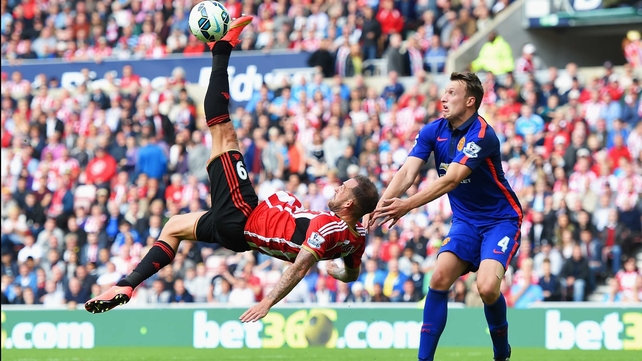 Sunderland's Steven Fletcher attempts an overhead kick
