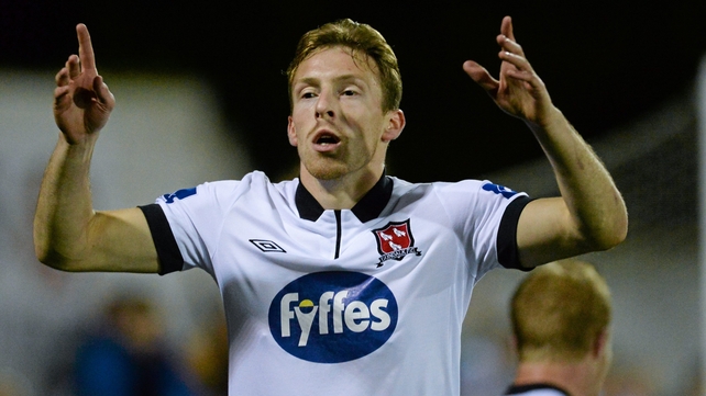 Dundalk's David McMillen celebrates after scoring his side's second goal
