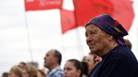 Separatists hand over prisoners of war to Ukraine Separatists hand over prisoners of war to Ukraine