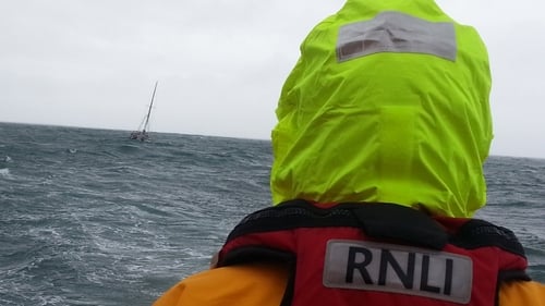 Major search for fisherman after boat sinks in Irish Sea