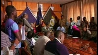 28 people killed in Kenya bus attack 28 people killed in Kenya bus attack