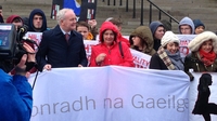 Agóid ar son Acht Gaeilge ag Stormont Agóid ar son Acht Gaeilge ag Stormont