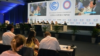 Climate change talks threatened with collapse Climate change talks threatened with collapse