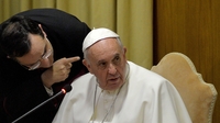 Pope Francis criticised over smacking remarks Pope Francis criticised over smacking remarks