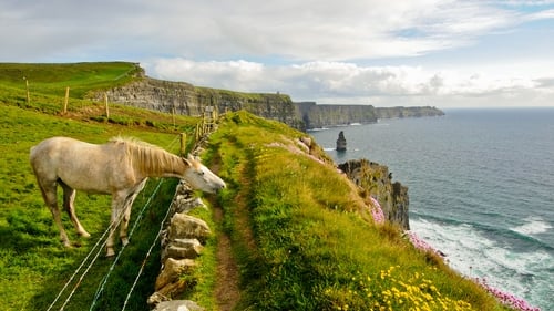 Chinese visitors enjoy the Irish landscape Chinese visitors enjoy the Irish landscape