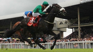 Pat Smullen expects a strong showing from Harzand in France - but is hoping for rain and a middle draw Pat Smullen expects a strong showing from Harzand in France - but is hoping for rain and a middle draw