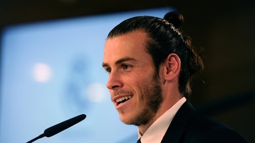 Bale signs new contract with Real Madrid until 2022