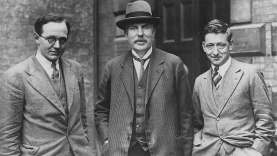 Dr Ernest Walton (1903 - 1995), Lord Rutherford (1871 - 1937), Nobel prizewinner for chemistry (1908) and Dr John Cockcroft (1897 -1967)