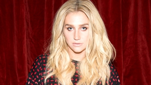 Kesha Highlights The Dark Side Of Social Media Kesha Highlights The Dark Side Of Social Media