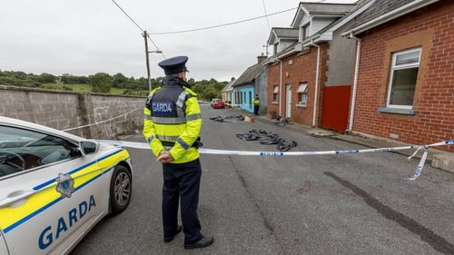 Three men arrested over Kilkenny stabbing Three men arrested over Kilkenny stabbing