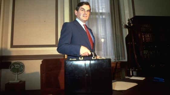 Ray McSharry with budget briefcase (1987)  0713/056