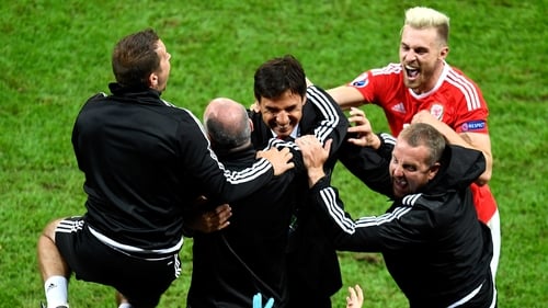 Chris Coleman convinced to rethink standing down as Wales boss Chris Coleman convinced to rethink standing down as Wales boss