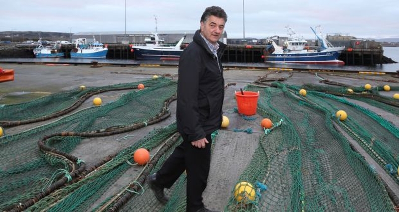 Cathal Groonell, stiúrthóir bainistíochta an chomhlachta Iasc Mara, i Ros a Mhíl