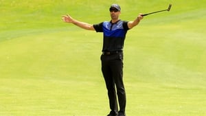 Alvaro Quiros leads by a shot Alvaro Quiros leads by a shot