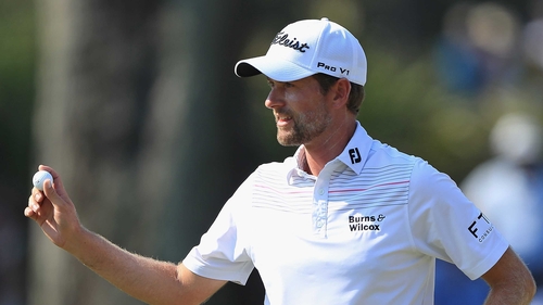 Simpson pushes players lead to seven strokes